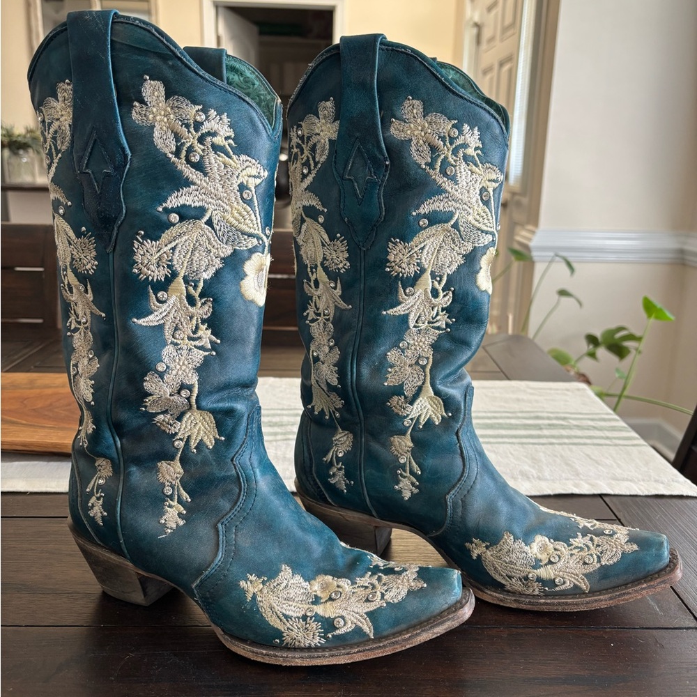 Corral Blue and White Heeled Boots with Floral Embroidery